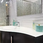 Caseospitali - Stone Flat Due Da Letto Vicino A Parco Trotter - Self Check-in E Privacy Apartment *